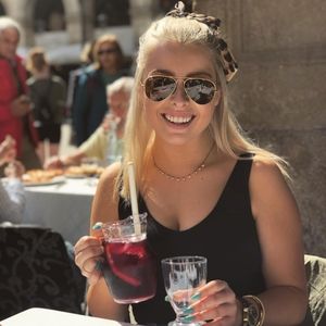 Meet your Posher, Amanda